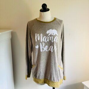 Mama Bear Graphic Crew Neck Long Sleeve Pullover Top With Pockets Size L